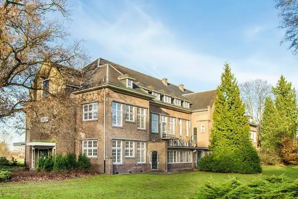 Foto van AZC Apeldoorn