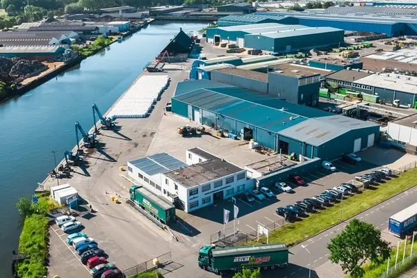 Foto van Metals Chemicals Maastricht