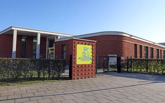 Logo van Basisschool De Uilenhorst