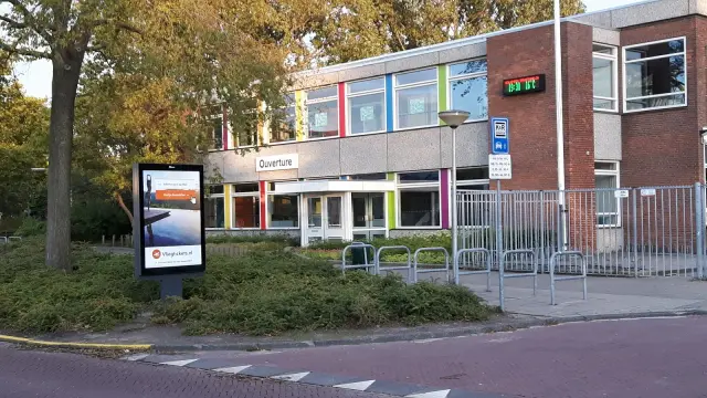 Logo van Christelijke Basisschool de Ouverture