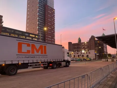 Logo van CMI Afbouw Materialen