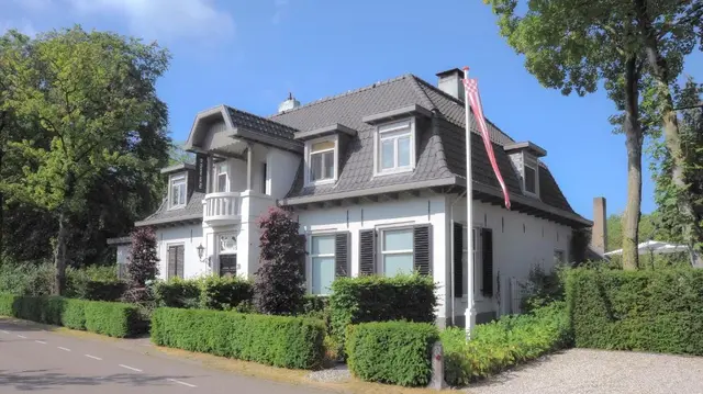 Logo van De Heeren van Hal