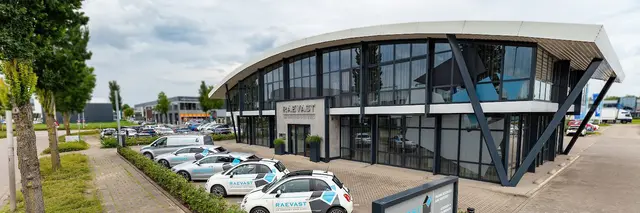 Logo van Raevast