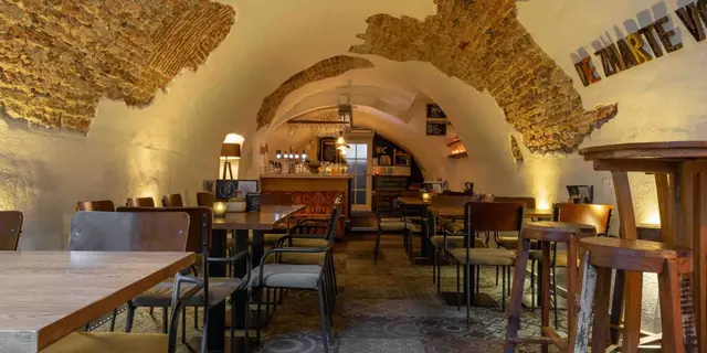 Logo van Tapasrestaurant & Pinchobar De Zwarte Vosch